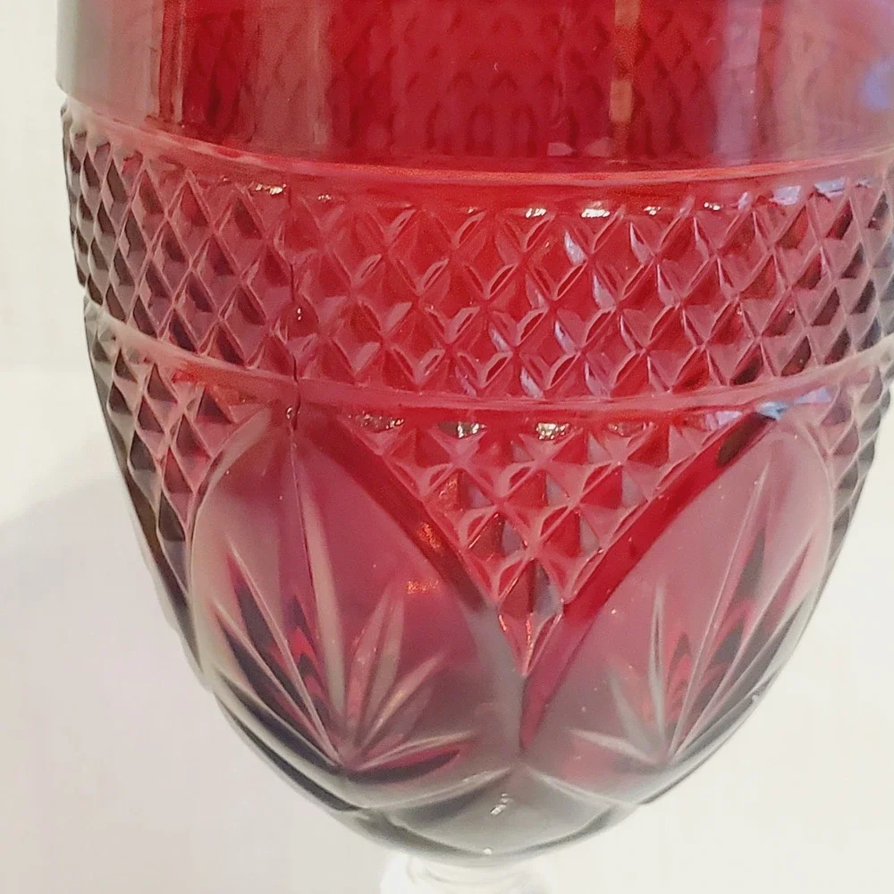 Ruby Red Luminarc Cristal D'Arques Durand 8oz Wine Glass Clear Stem 8